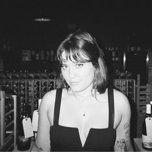 Meet your posher, Anna 💋